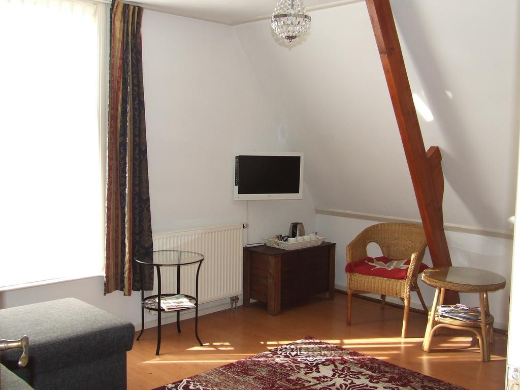 B&B 'T Nije Huus Schoonoord Habitación foto