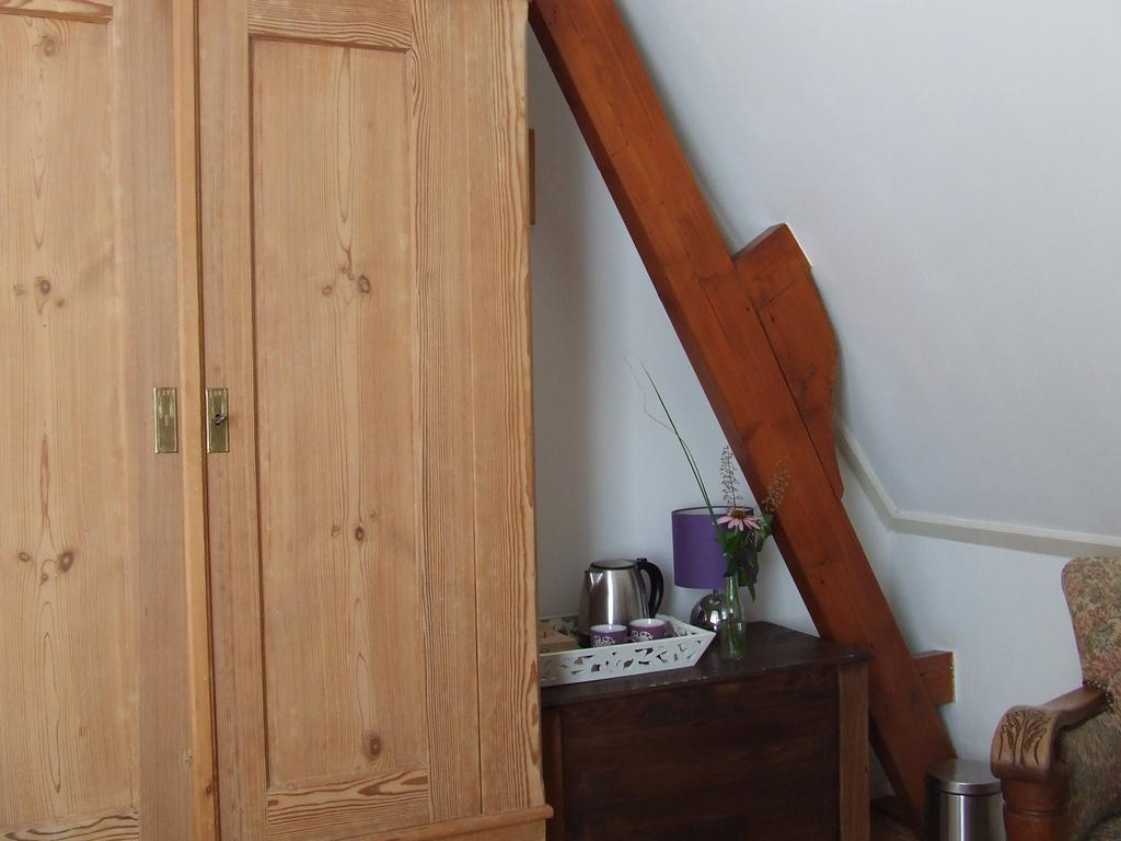 B&B 'T Nije Huus Schoonoord Habitación foto